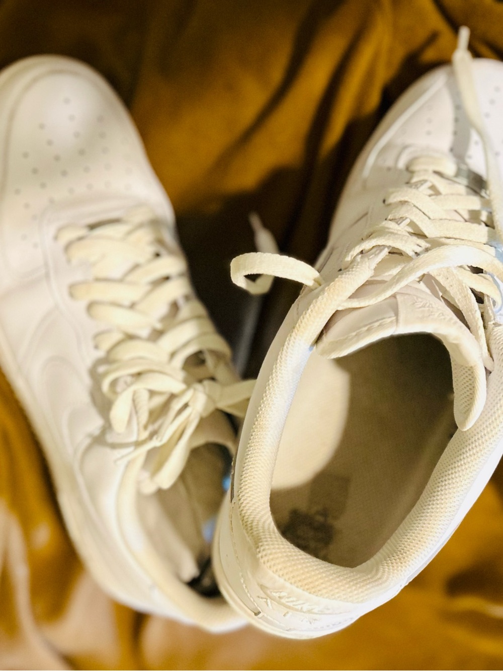 Nike Air Force 1 Low '07 - Triple White Leather Sneakers gently used